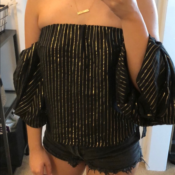 Black and gold stripe puff sleeve tube top - Picture 1 of 4